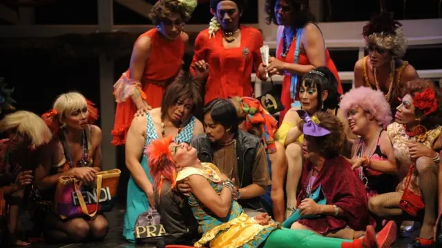 opera kecoa 4