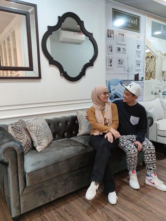 Indra Bekti dan Aldila Jelita