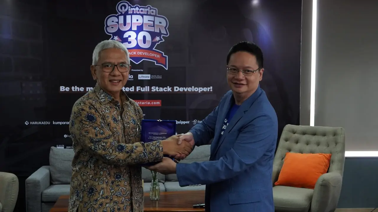 Ruddy Salahudin dan Novistiar Rustandi
