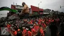 Sejumlah ogoh ogoh di arak di jalan Malioboro, Yogyakarta, Selasa (8/3/2016). Menjelang Nyepi, Ogoh-ogoh akan di bakar pada upacara pangrupukan. (Liputan6.com/Boy Harjanto)