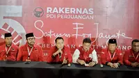 Sejumlah Ketua DPD PDIP memberikan keterangan kepada pers terkait persiapan menghadapi Pilkada 2024 di Arena Rakernas ke-V PDIP, Jakarta. (Foto: Liputan6.com/Delvira Hutabarat).