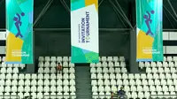 All Indonesia final terjadi ppada ajang final Invitation Tournament Asian games 2018 yang berlangsung di Hall Tennis Indoor GBK, Kamis (15/2/2018). Tim 2 keluar sebagai juara (Bola.com/Peksi Cahyo)