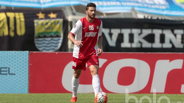 Steven Renaud Paulle, PSM Makassar, Bola.com