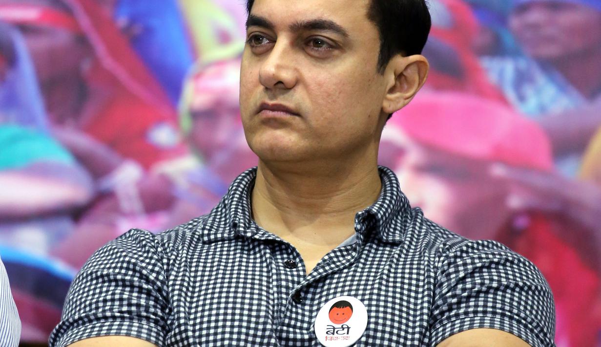 Ikut Konvoi Aamir  Khan  Terlibat Kecelakaan Photo 