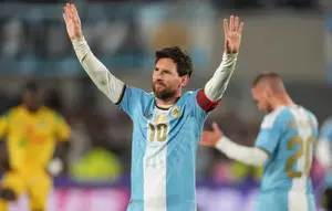 Lionel Messi Pamit di Monumental: Satu Gol dan Dua Assist saat Argentina Kalahkan Benin