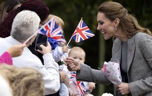 Kate Middleton mengunjungi RAF Coningsby di Lincolnshire, Inggris timur, pada 2 Oktober 2025. (James Glossop/POOL/AFP)