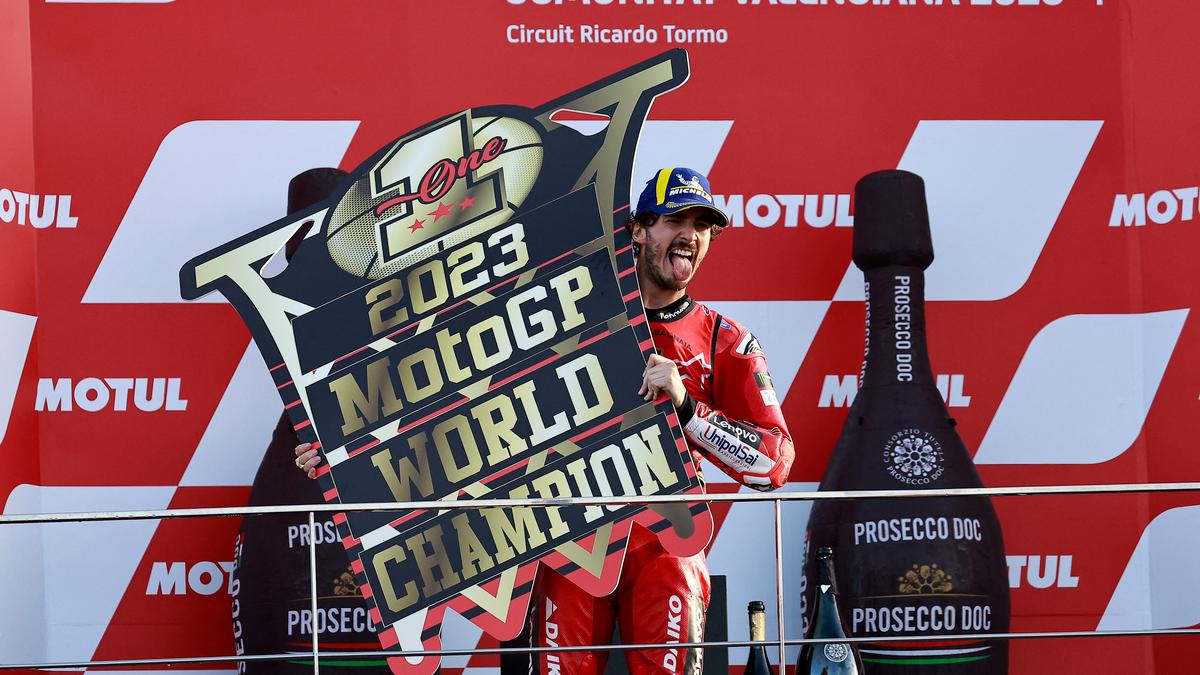 Juara Dunia Dua Kali dan Murid Terbaik Valentino Rossi Akan Hadapi Tantangan dari Marc Marquez di MotoGP 2025