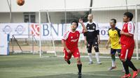 Pertandingan forum Persija Pers vs Pewarta Foto dalam turnamen invitasi sepak bola antarforum wartawan yang digelar PSSI Pers di Lapangan Pertamina Simprug, Jakarta, Rabu (25/7/2018). (Istimewa)