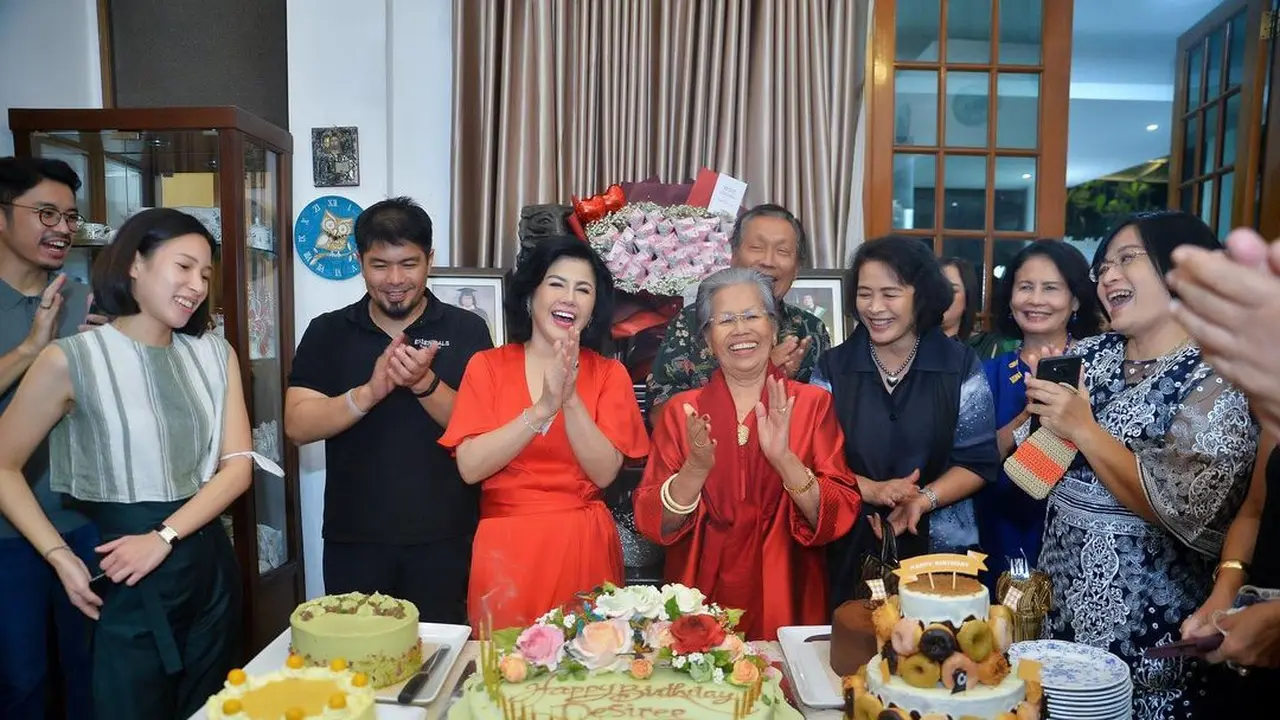 7 Momen Ulang Tahun Desire Tarigan Ibunda Bams Samsons yang Ke 57