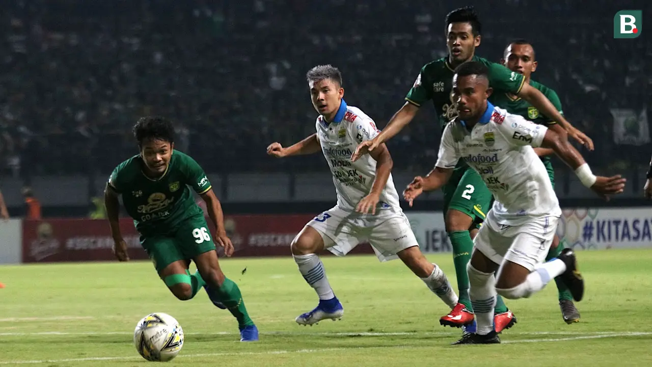 Persebaya Surabaya vs Persib Bandung
