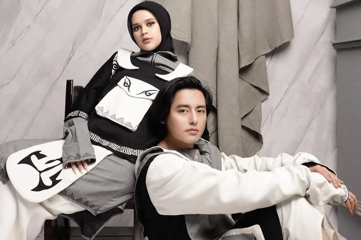 [Fimela] Roger Danuarta dan Cut Meyriska