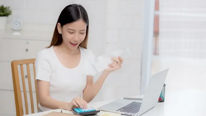 aku uang dan menabung gaji suami