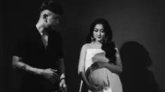 Baru berusia 22 tahun, sosok Yeni Inka menjadi salah satu penyanyi yang populer di kalangan pecinta musik dangdut. Sudah menikah dengan seorang polisi, sosoknya kerap menuai banyak perhatian para penggemar.  (Liputan6.com/IG/@yeniinka)