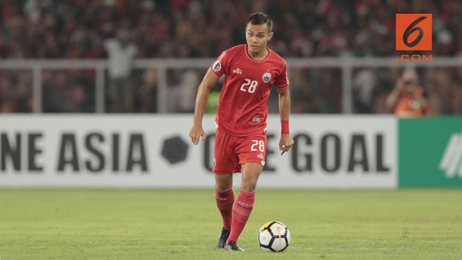 Pemain Persija Jakarta, Rezaldi Hehanussa. (Bola.com/Nick Hanoatubun)