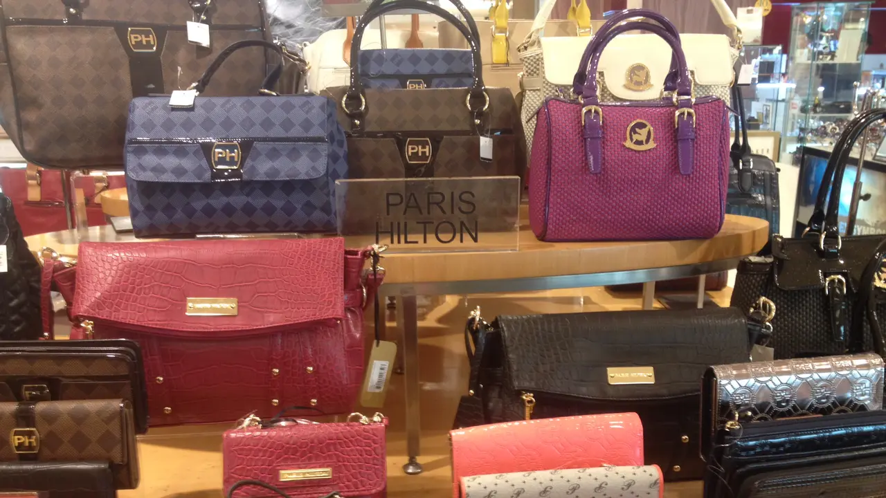 Tas Paris Hilton Diskon 20 Persen di Seluruh Indonesia