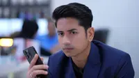 6 Fakta Zikri Daulay Jadi Fauzan dalam Cinta di Ujung Sajadah: Dari Kaki Keseleo Hingga Dipuji Asma Nadia