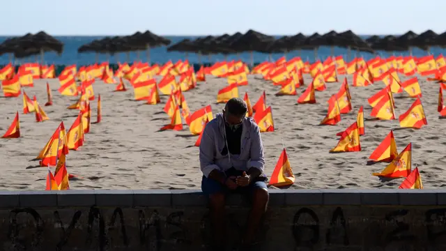 Pantai di Valencia Dipenuhi Ribuan Bendera Spanyol
