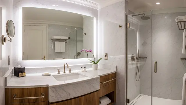 Inspirasi Kamar Mandi Kecil ala Hotel/AI Generated