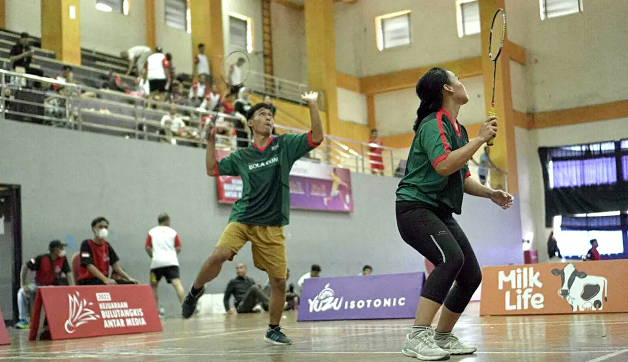 Para pemenang dari pertandingan di masing-masing kategori akan mendapatkan hadiah uang pembinaan sebesar Rp 6 juta untuk sang juara, Rp 4 juta untuk runner-up, serta masing-masing Rp 2 juta untuk semifinalis. (Bola.com/Okie Prabhowo)