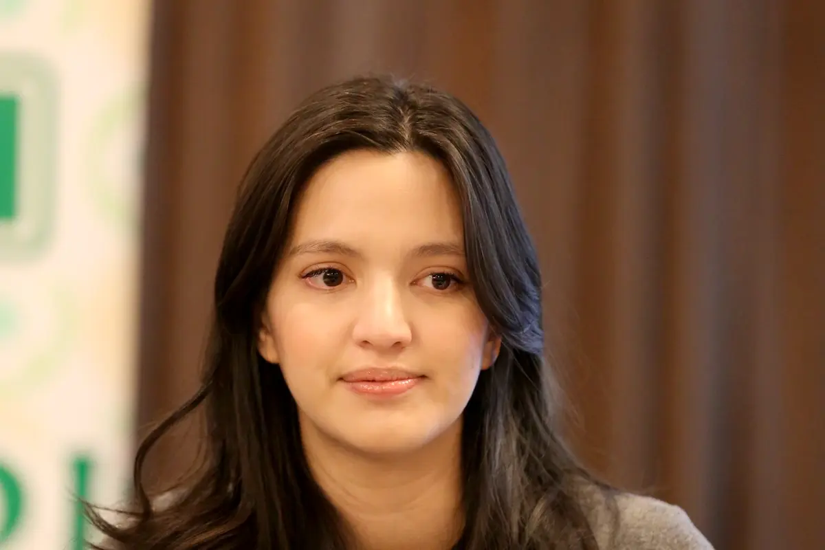 [Bintang] Nia Ramadhani pasca melahirkan