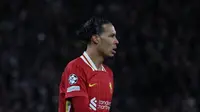 Virgil van Dijk, bek tengah dan kapten Liverpool. (Bola.com/liverpoolfc.com)
