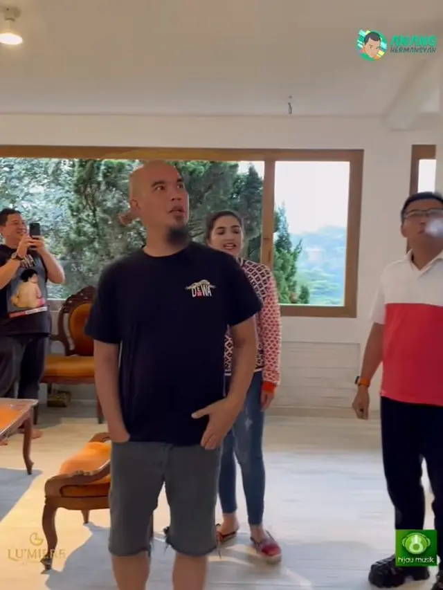 11 Potret Villa Ahmad Dhani di Puncak, Berkonsep Jawa Klasik Modern