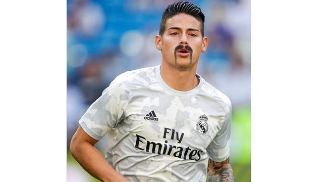 Diedit Berkumis, Penampilan 7 Pemain Sepak Bola Ini Bikin Pangling