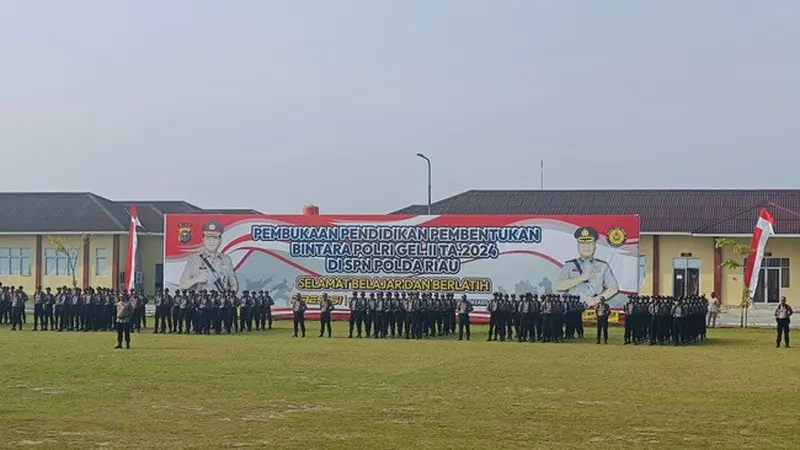 Pembentukan pendidikan bintara atau Diktukba Polda Riau di SPN Kabupaten Kampar.