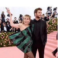 Miley Cyrus dan Liam Hemsworth (Sumber:Instagram/liamhemsworth
)