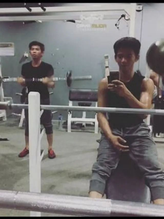 7 Transformasi Rizki Ridho D'Academy, Dulu Cungkring Kini Rajin Nge-Gym
