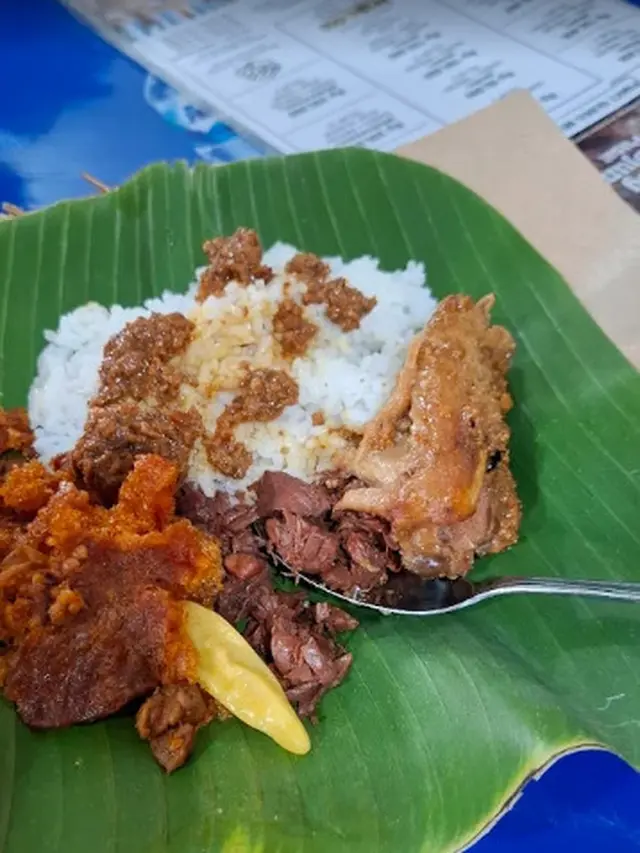 Gudeg Yu Djum Wijilan 167 (Google Maps/tukang jajan)
