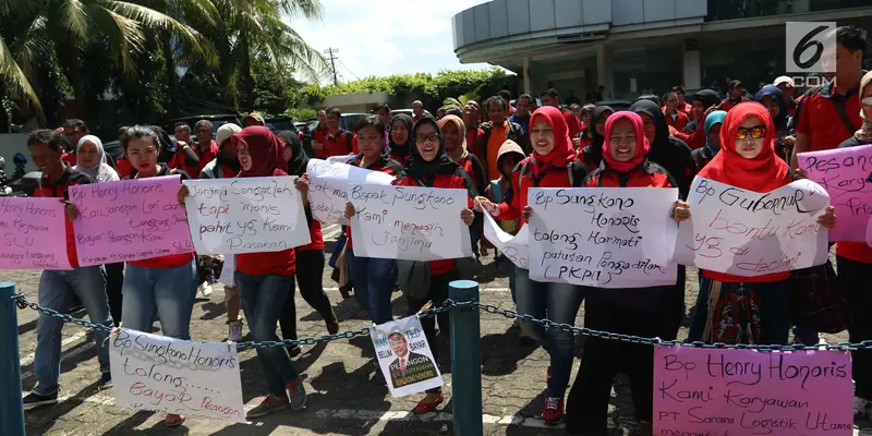 Tuntut Pesangon, Mantan Karyawan 7-Eleven Kembali Demo