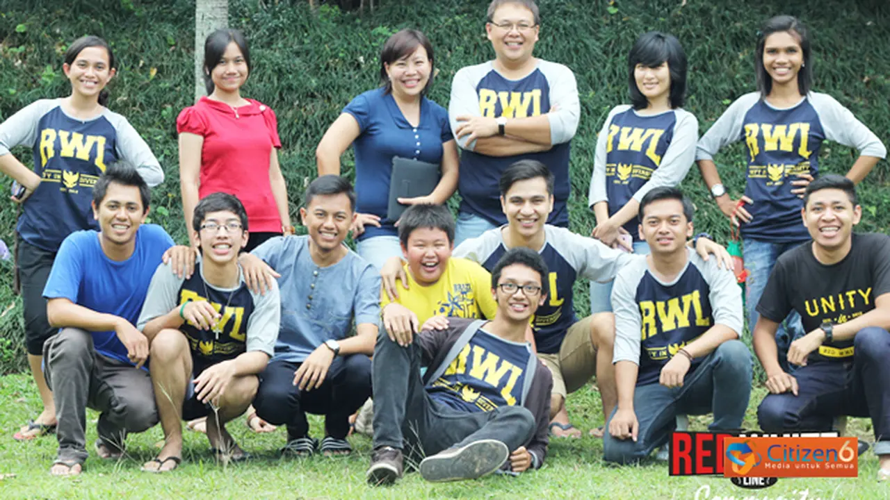 130920awhiteline.jpg