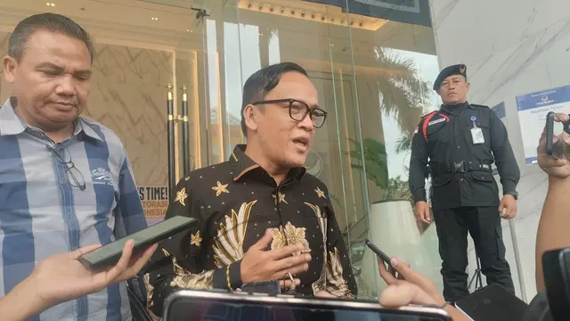 Ketua Relawan Jokowi Mania Immanuel Ebenezer