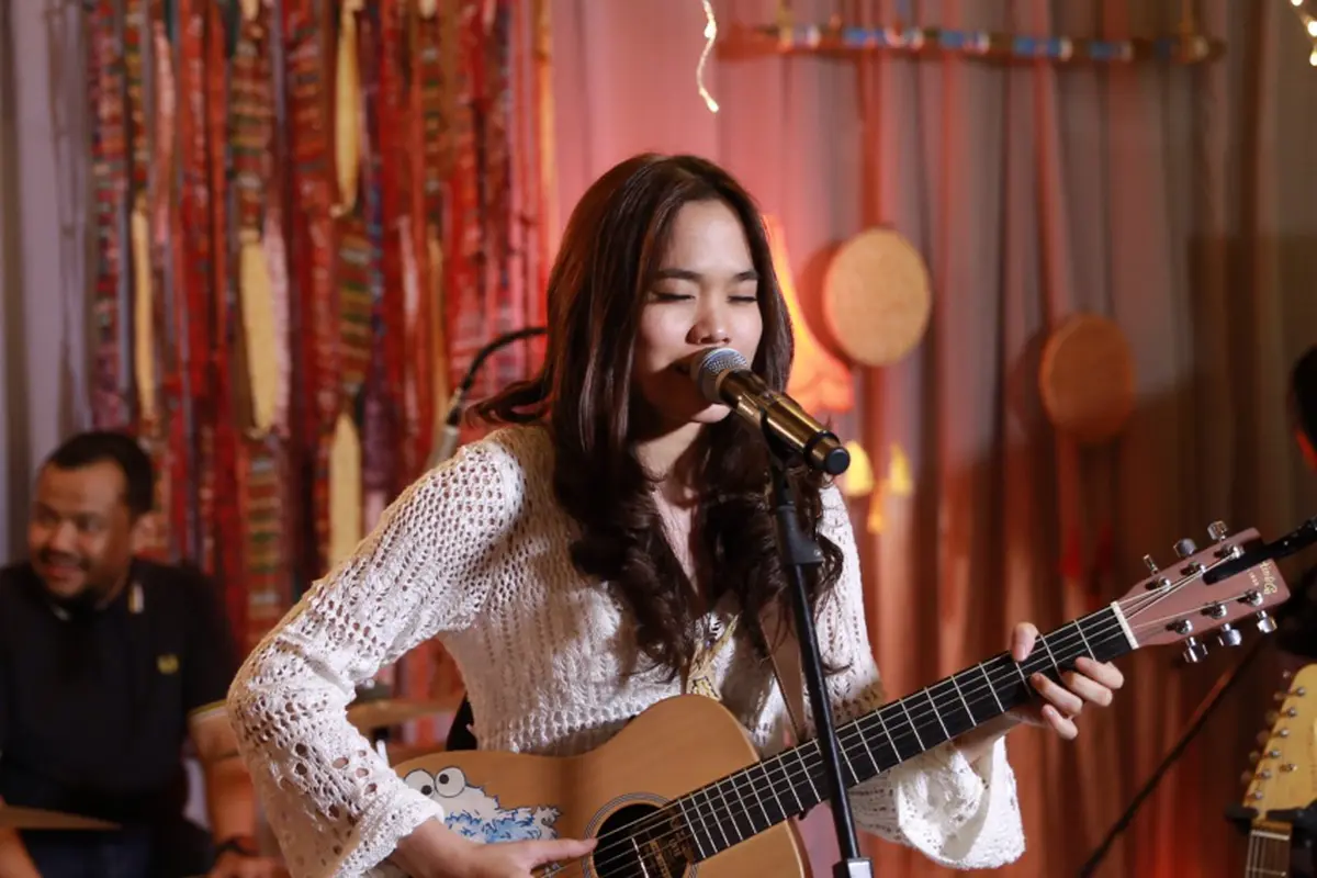 [Bintang] Sheryl Sheinafia