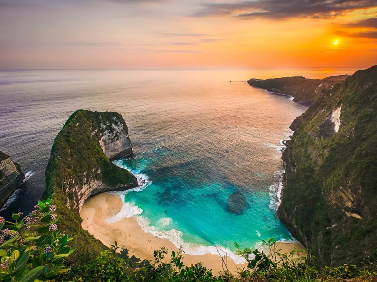 Nusa Penida Bali - Raja Wisata