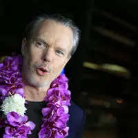 Para penggemar dan penonton acara musik nostalgia Golden Memories yang tayang di Indosiar, akan kedatangan tamu spesial. Rick Price akan tampil menghibur dalam acara Golden Memories International Indosiar 9 Januari mendatang. (Adrian Putra/Bintang.com)