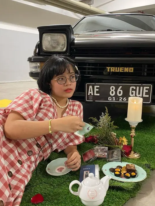 Selain pandai memadupadankan baju, kini putri sulung dari Uya Kuya ini pun nampaknya juga telah mulai belajar mengenakan makeup. Penampilan Cinta ini pun banyak mencuri perhatian warganet. (Liputan6.com/IG/cintakuya)