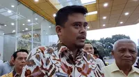 Bakal calon gubernur Sumatera Utara, Bobby Nasution, menyambangi Kantor DPP Partai Golkar, Jakarta, Kamis sore (18/7/2024). (Merdeka.com/Alma Fikhasari)