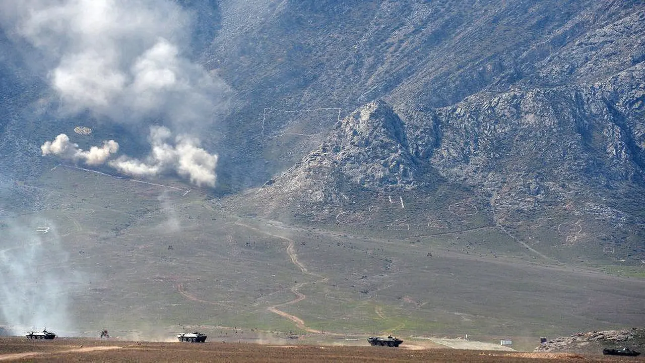 Foto konflik perebutan air di perbatasan Kirgizstan - Tajikistan (kredit: Kantor Kepresidenan Kirgizstan)