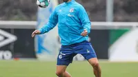 Matija Nastasic, bek tengah Schalke 04 yang pernah bermain di Manchester City, jadi target AC Milan. (Dok. Instagram/Matija Nastasic)