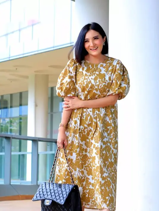 <p>[Instagram/kikiamaliaworld]</p>