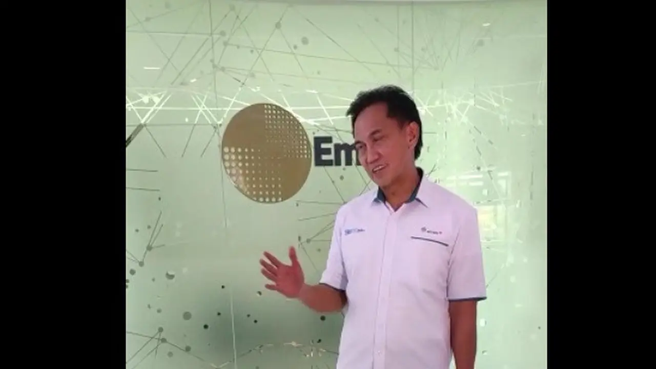 Direktur Utama PT Aneka Tambak Tbk atau Antam Nicolas Kanter saat mengunjungi ke kantor EMTEK