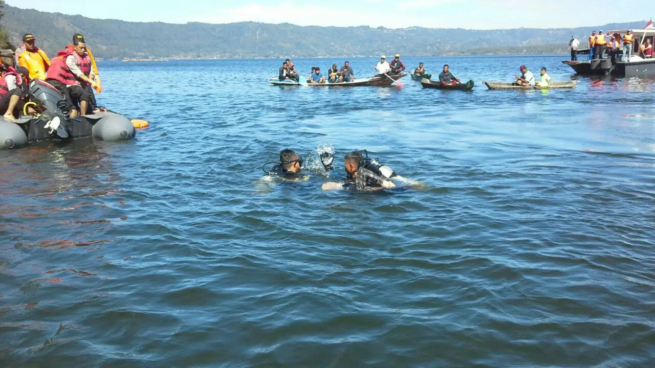 Kronologi Mobil Wisatawan Tangerang Tenggelam di Danau Batur