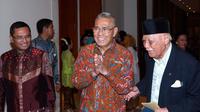Selain menteri, hadir pula mantan Wakil Presiden Tri Sutrisno. (Deki Prayoga/Bintang.com)