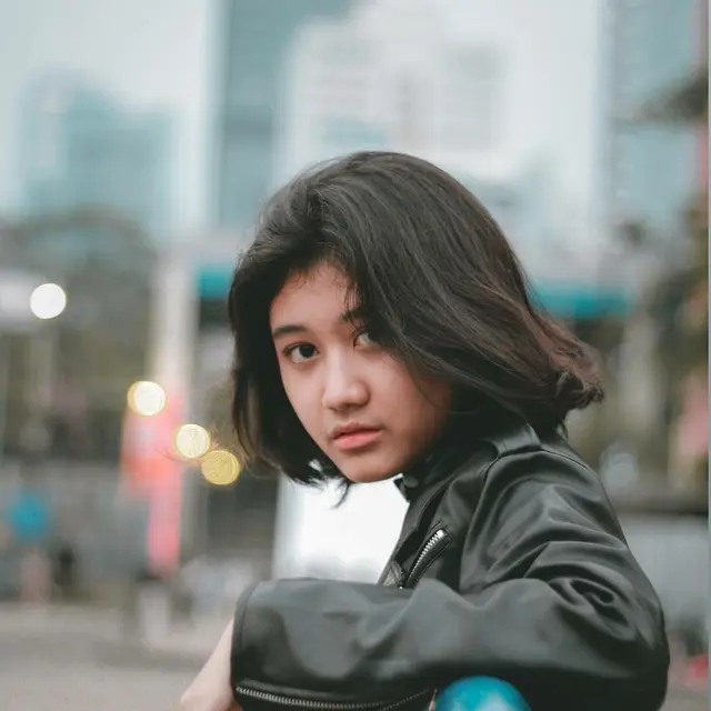 6 Potret Siti Aisyah Mardhiya Amilia, Wanita yang Viral di TikTok Disebut Mirip Nike Ardilla