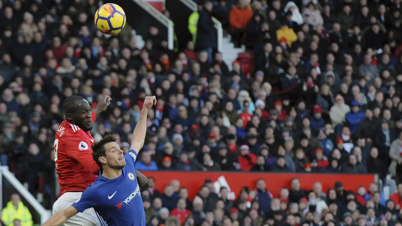Manchester United, Chelsea, Premier League