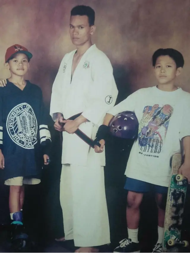 6 Foto Jadul Ariel Noah Saat di Usia SD, Berkarisma Sedari Kecil