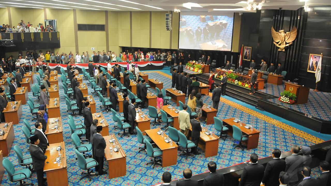 ahok, ahok vs dprd, DPRD DKI Jakarta, Paripurna DPRD DKI