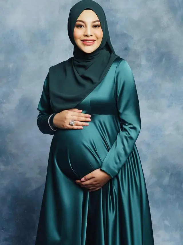 Artis yang alami keguguran saat hamil